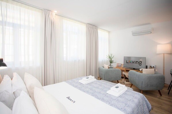 1 bedroom, iron/ironing board, WiFi, bed sheets - Liiiving in Porto - Urban Art Apartment (Porto)