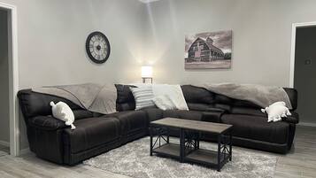 Smart TV, lareira, aparelho de som, impressoras