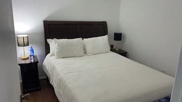 2 chambres, fer et planche Ă  repasser, Wi-Fi, draps fournis