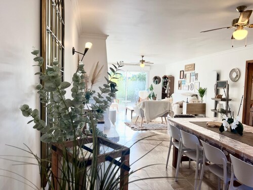 Grande Maison Bretonne Idéalement Située Proche Plages et Commerces !