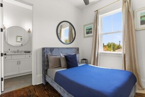 4 bedrooms, iron/ironing board, travel cot, WiFi