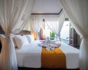 2 bedrooms, bed sheets