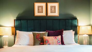 2 bedrooms, iron/ironing board, travel crib, WiFi