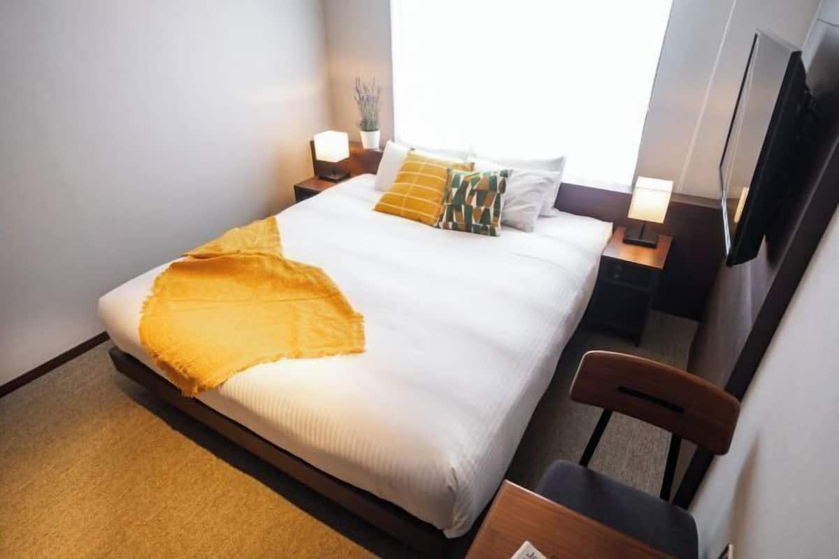 Pillowtop beds, individually furnished, blackout drapes, free WiFi