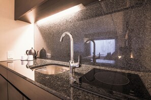 Residence 30 (Non smoking) | Private kitchen | Mini-fridge, microwave, electric kettle - KABIN Kyoto (Kyoto)
