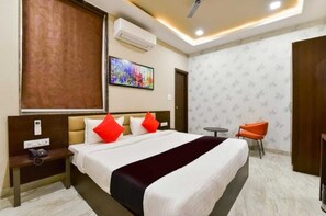 Deluxe Duplex | 1 bedroom, laptop workspace, blackout drapes, soundproofing - HOTEL JAI HARSH BY DIVYANSHI HOSPITALITY (Jaipur)