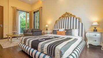 3 bedrooms, iron/ironing board, internet, wheelchair access