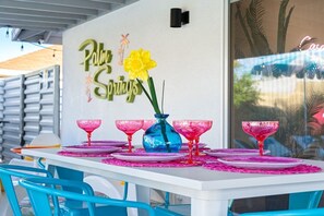 Outdoor dining