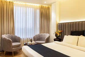 Premium Room | Desk, soundproofing, free WiFi - Hotel Meghdoot (Bhopal)