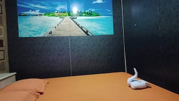 Habitación estándar doble | Escritorio, wifi gratis, ropa de cama