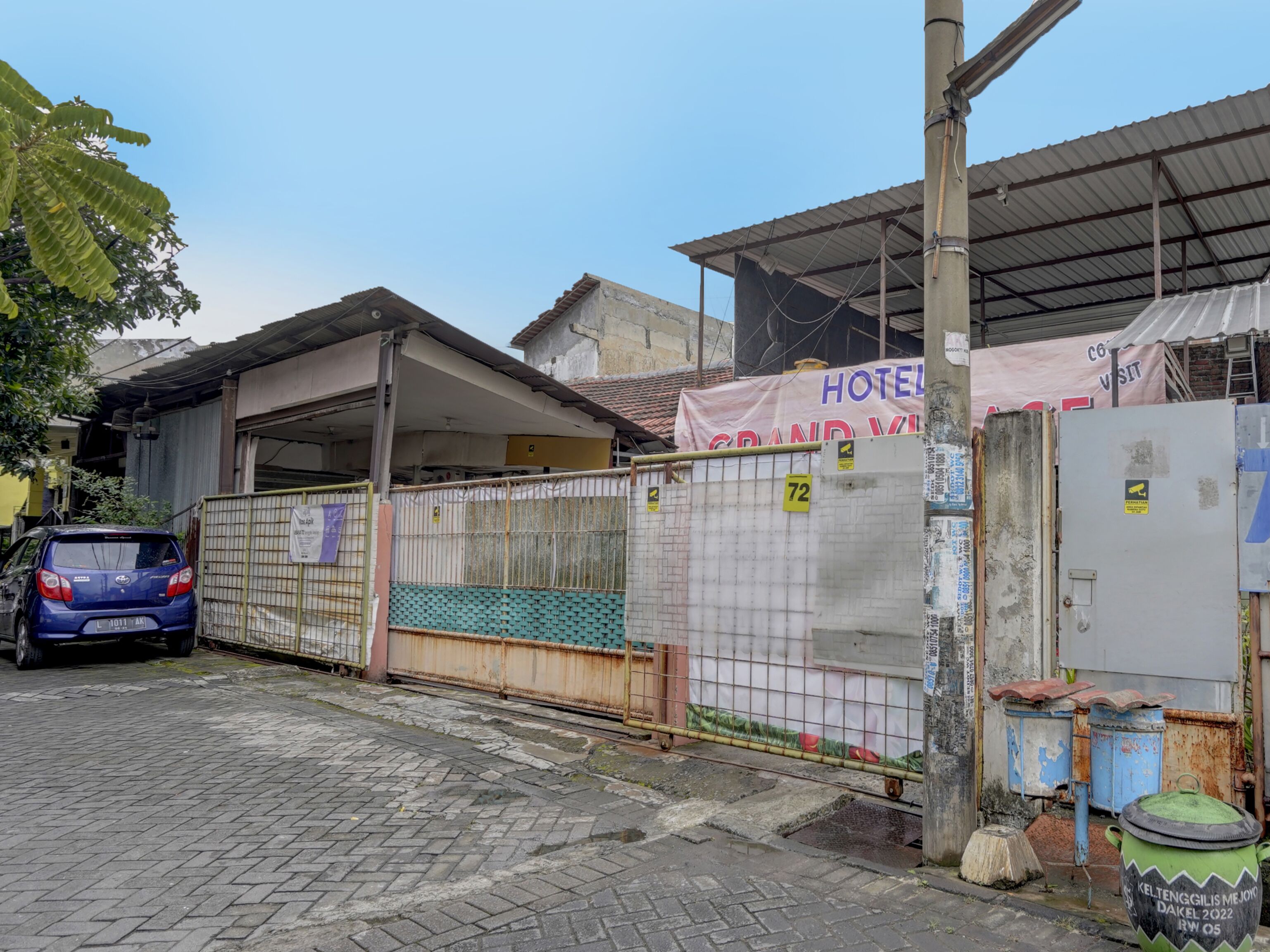 Bagian depan properti