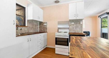 Second Street - Loxton Accommodation
Stylish 3 bedroom home