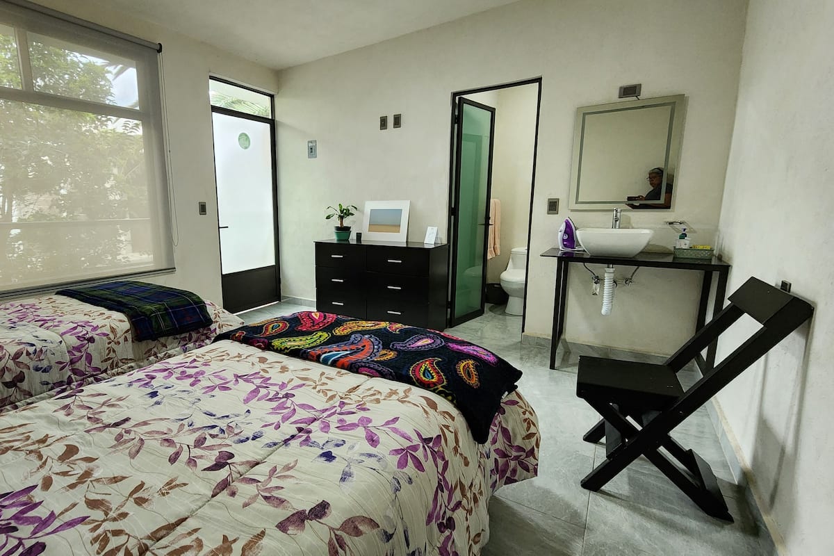 Camera Standard con letto matrimoniale o 2 letti singoli | Con arredamento individuale, una scrivania, postazione laptop