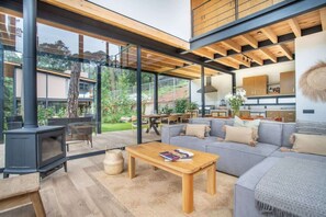 تلفزيون، مدفأة