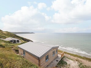 Exterior - Solana (Torpoint)