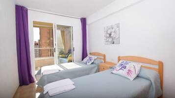 1 chambre, fer et planche Ă repasser, Wi-Fi, draps fournis