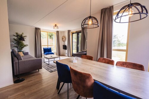 Premium Forest Retreat at Broeckhuys