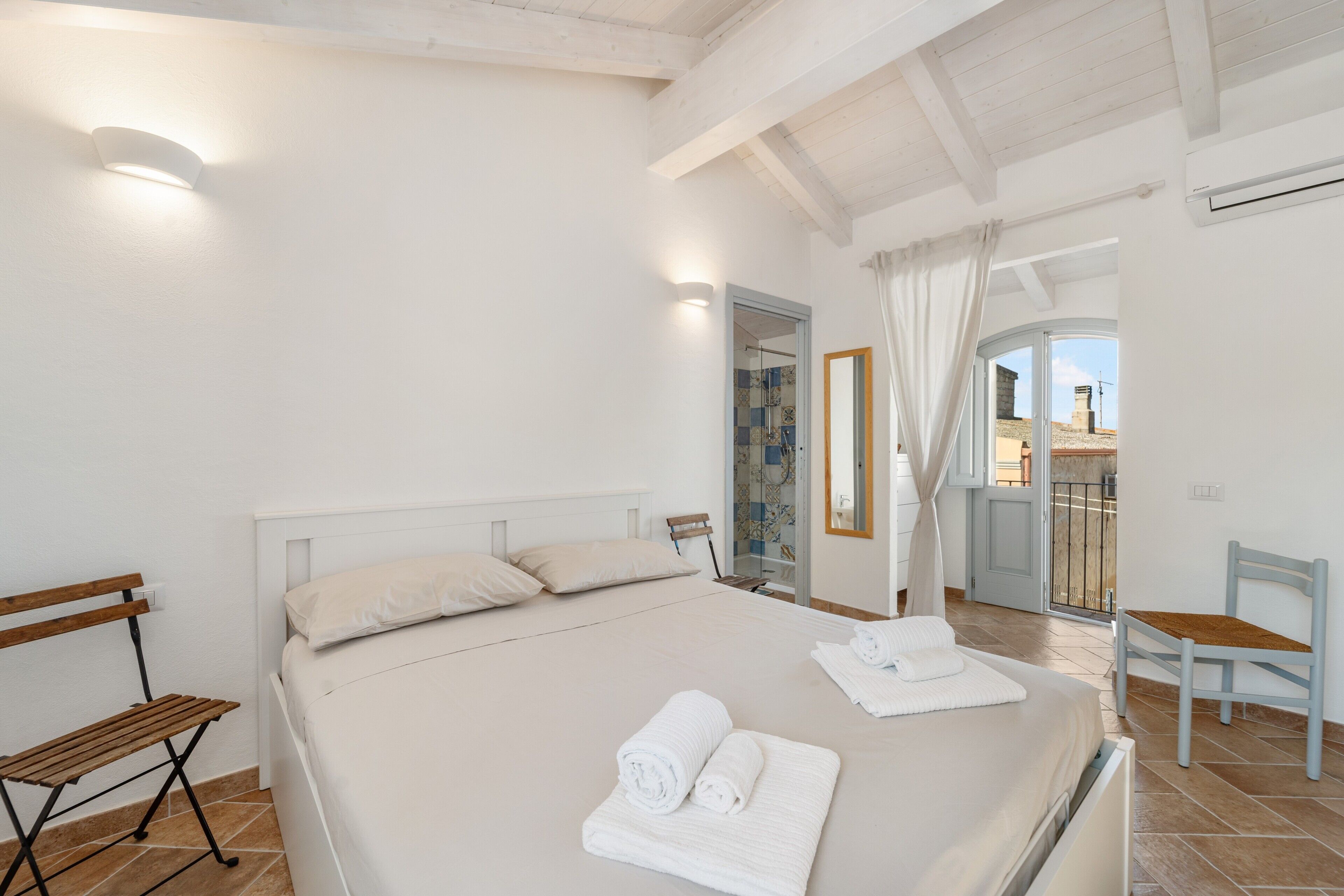 2 chambres, Wi-Fi gratuit, draps fournis