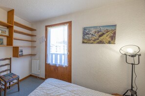 3 bedrooms, iron/ironing board, WiFi - Apartment 'Prarion Mont Blanc' with Mountain View and Private Terrace (Les Houches)