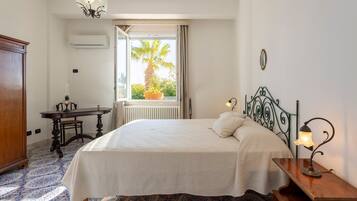 2 chambres, fer et planche Ă repasser, Wi-Fi gratuit, draps fournis