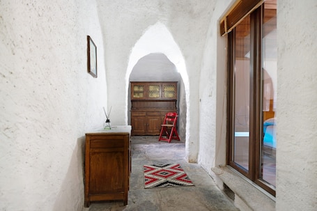 Interior. Apartment "Casa del Sole" with Mountain View & Wi-Fi