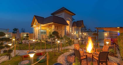 Stayvista at Xtasea