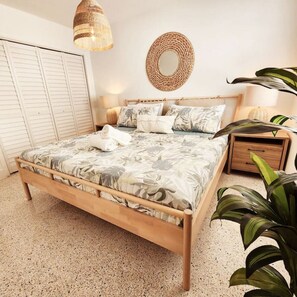 2 chambres, bureau, fer et planche à repasser, Wi-Fi gratuit