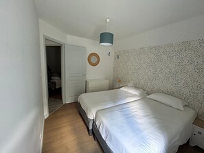 3 habitaciones, wifi gratis y ropa de cama