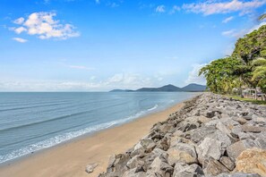Beach nearby, beach towels