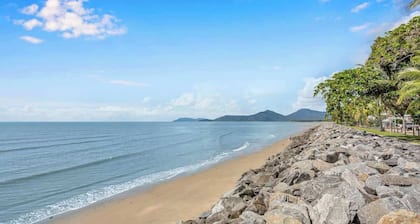 Seaside Serenity—Family Escape with Private Spa