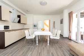 House | 3 bedrooms - Krk - With Private Pool - H 6 2 (Dobrinj)