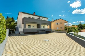 House | 3 bedrooms - Krk - With Private Pool - H 6 2 (Dobrinj)
