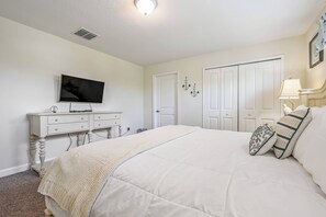 5 bedrooms, iron/ironing board, travel cot, WiFi