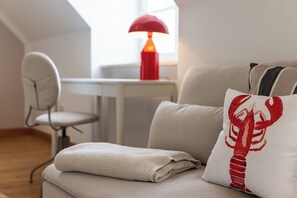 Blackout curtains, free WiFi, bed sheets - Gasthaus Landbrecht (Freising)