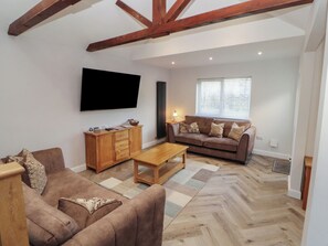 Living area - Mallard Cottage (Penrith)