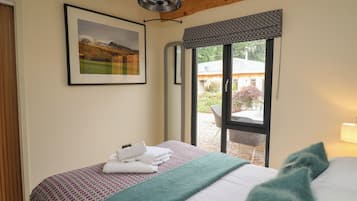 2 habitaciones, decoración personalizada y muebles diferentes