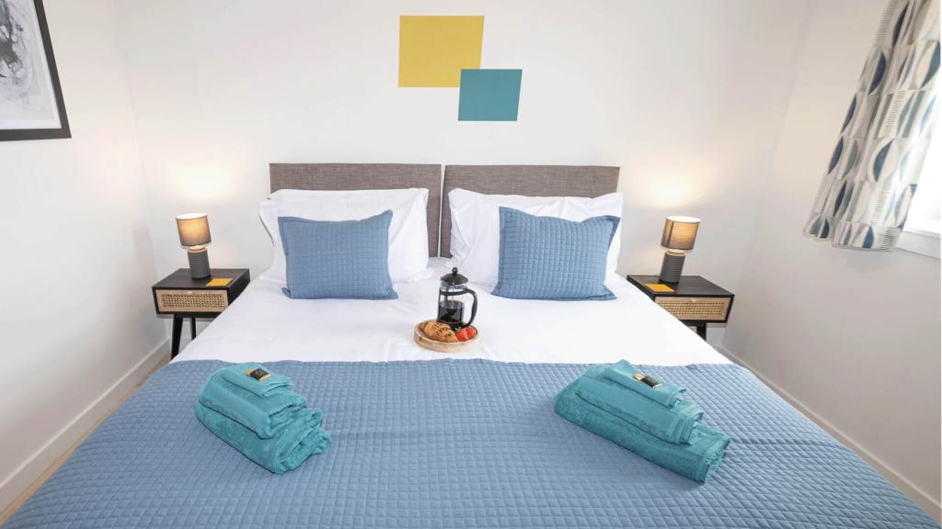 2 bedrooms, iron/ironing board, free WiFi, bed sheets