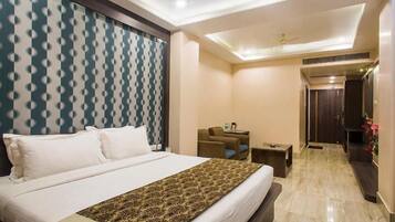 Soundproofing, iron/ironing board, free WiFi, bed sheets