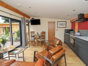 Interior - Pansi (Welshpool)