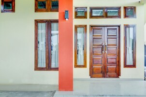 Fachada da propriedade