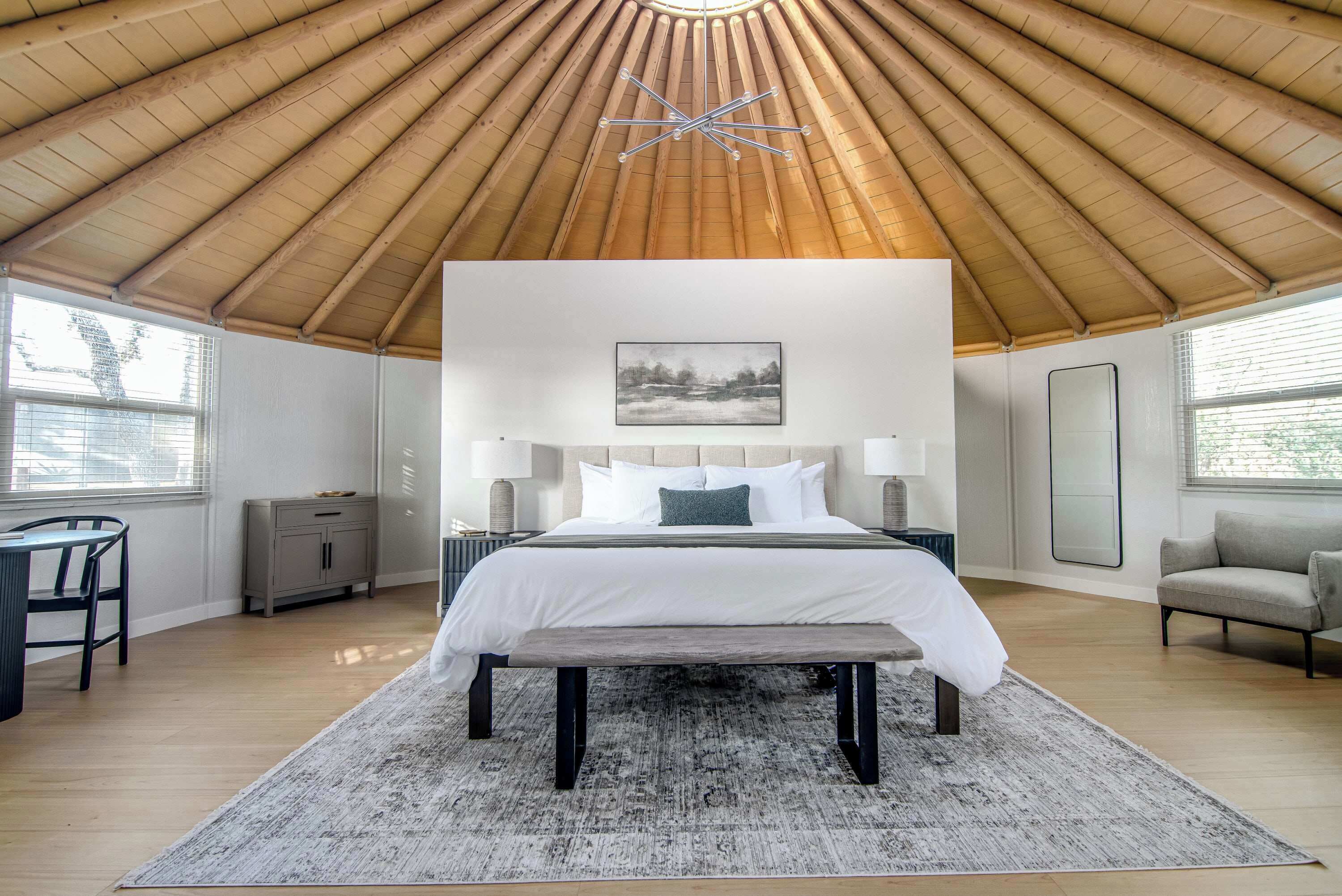 1 slaapkamer, een strijkplank/strijkijzer, wifi, beddengoed