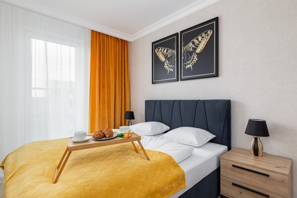 1 habitación, tabla de planchar con plancha, wifi y ropa de cama 