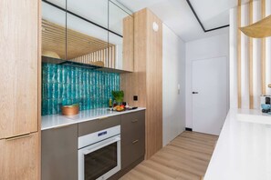 Frigorífic, forn, placa de cuina i rentaplats