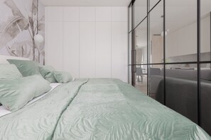 1 bedroom, iron/ironing board, WiFi, bed sheets
