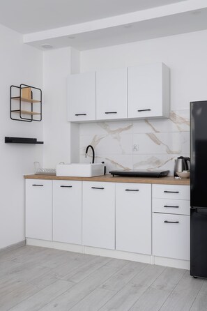 Réfrigérateur, plaque de cuisson