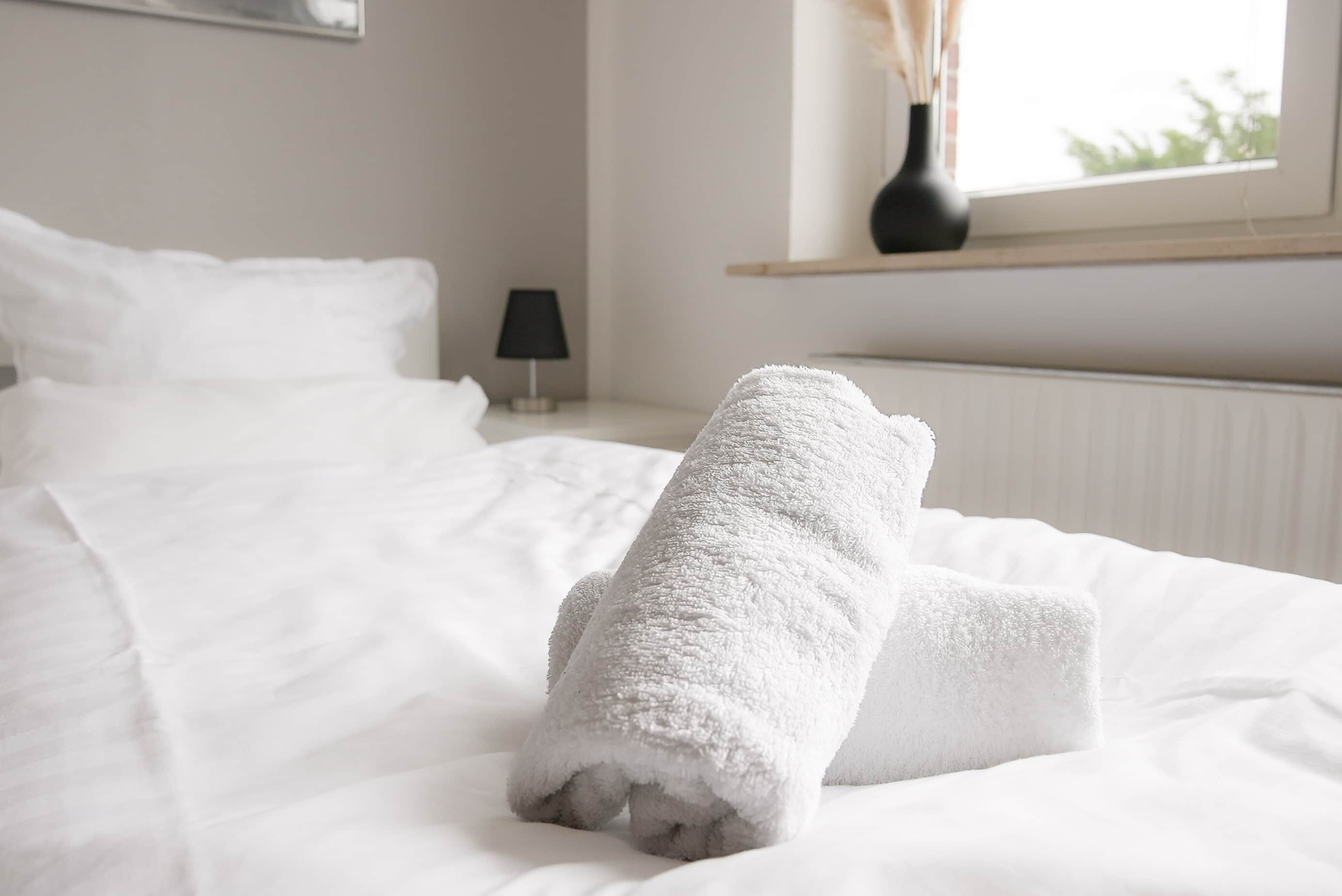 2 Schlafzimmer, Schreibtisch, Bügeleisen/Bügelbrett, kostenloses WLAN