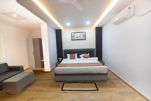 Free WiFi - Hotel The Pearl (Pindra)