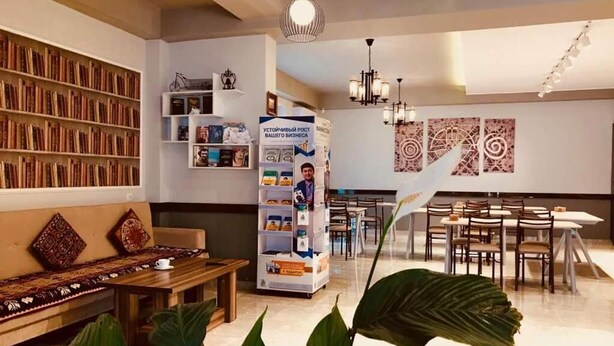 Living area - Compass Hostel (Bishkek)