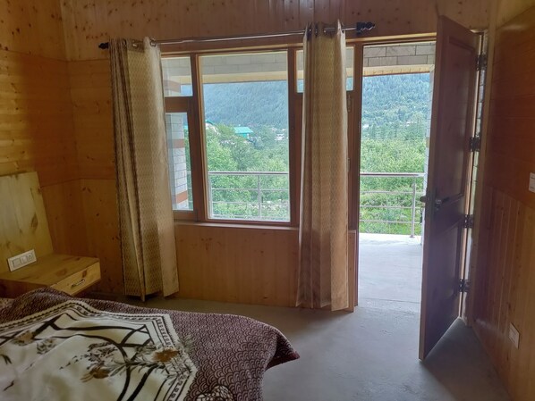 4 habitaciones, wifi y ropa de cama