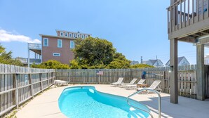 Pool - Sol Mate - 5BR 2nd Row Home with Ocean Views, Pool, Hot Tub & Pet Friendly! (North Topsail Beach)